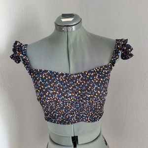 Stretchy crop top